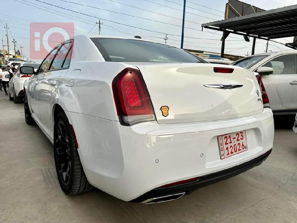 Chrysler 300